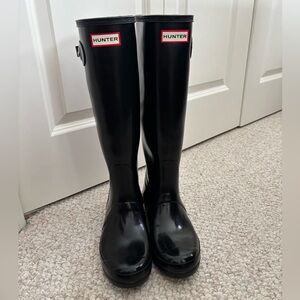 Hunter Classic Black Rain Boots
